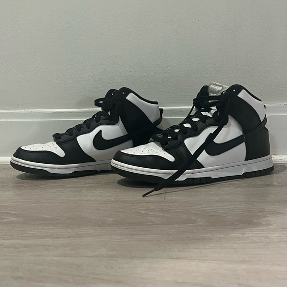 Nike Dunk High Retro - Picture 4 of 6